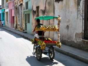 Marché ambulant à Camaguey