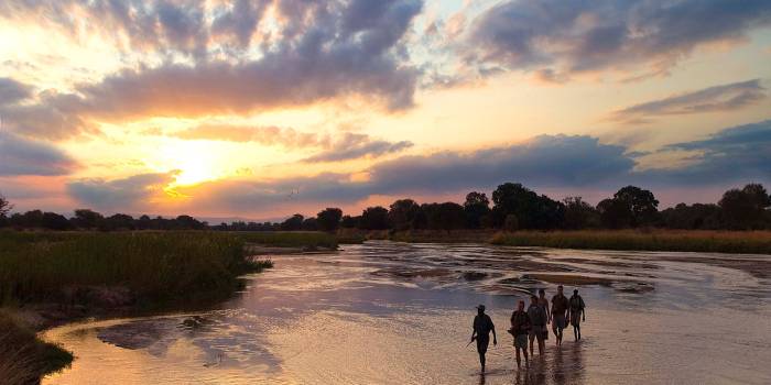 Walking across the Mupamadzi